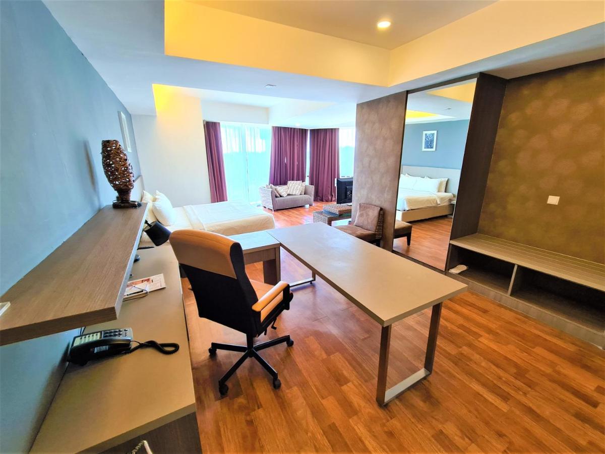 Nexus Business Suite Hotel Шах-Алам Экстерьер фото