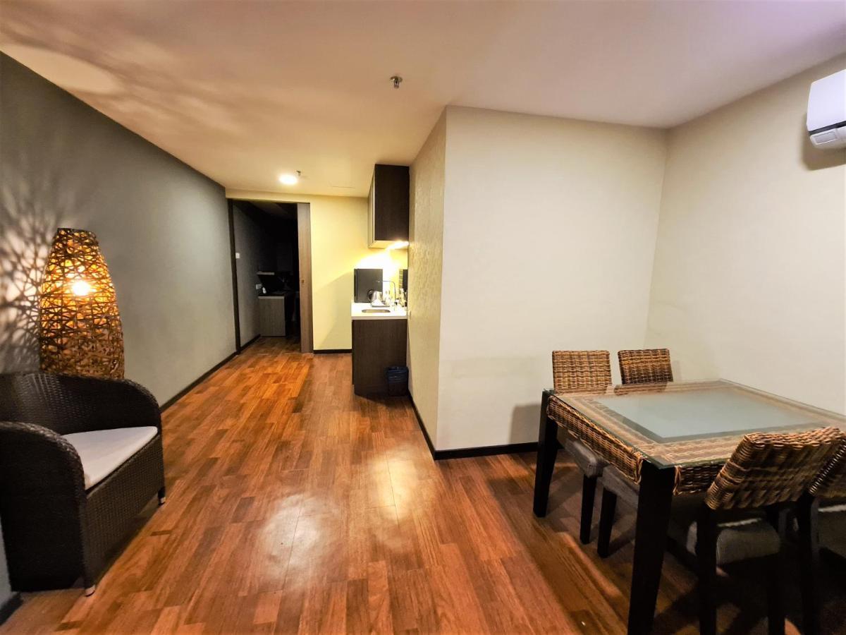 Nexus Business Suite Hotel Шах-Алам Экстерьер фото