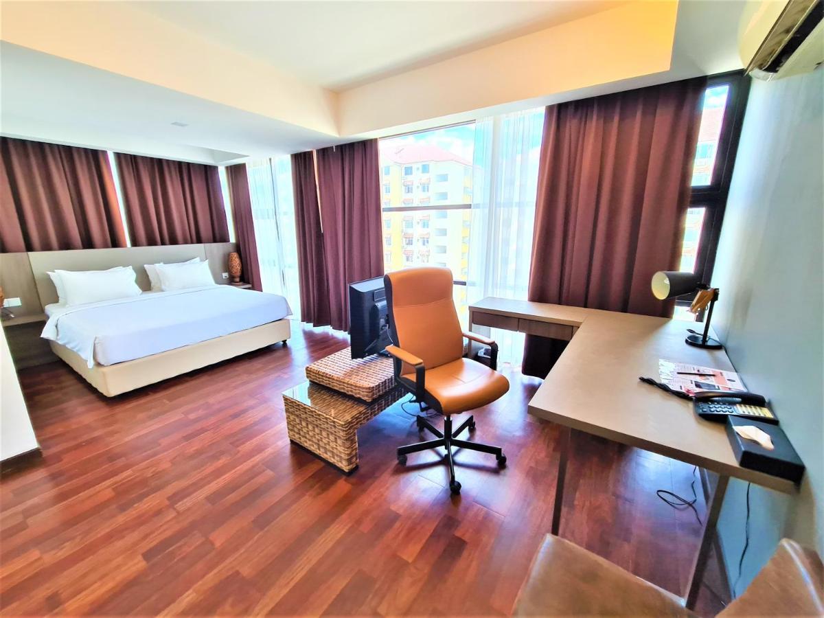Nexus Business Suite Hotel Шах-Алам Экстерьер фото