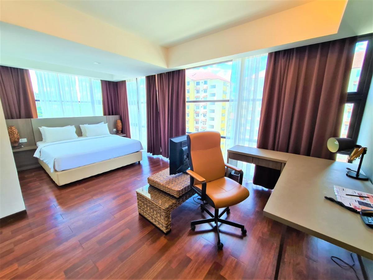 Nexus Business Suite Hotel Шах-Алам Экстерьер фото