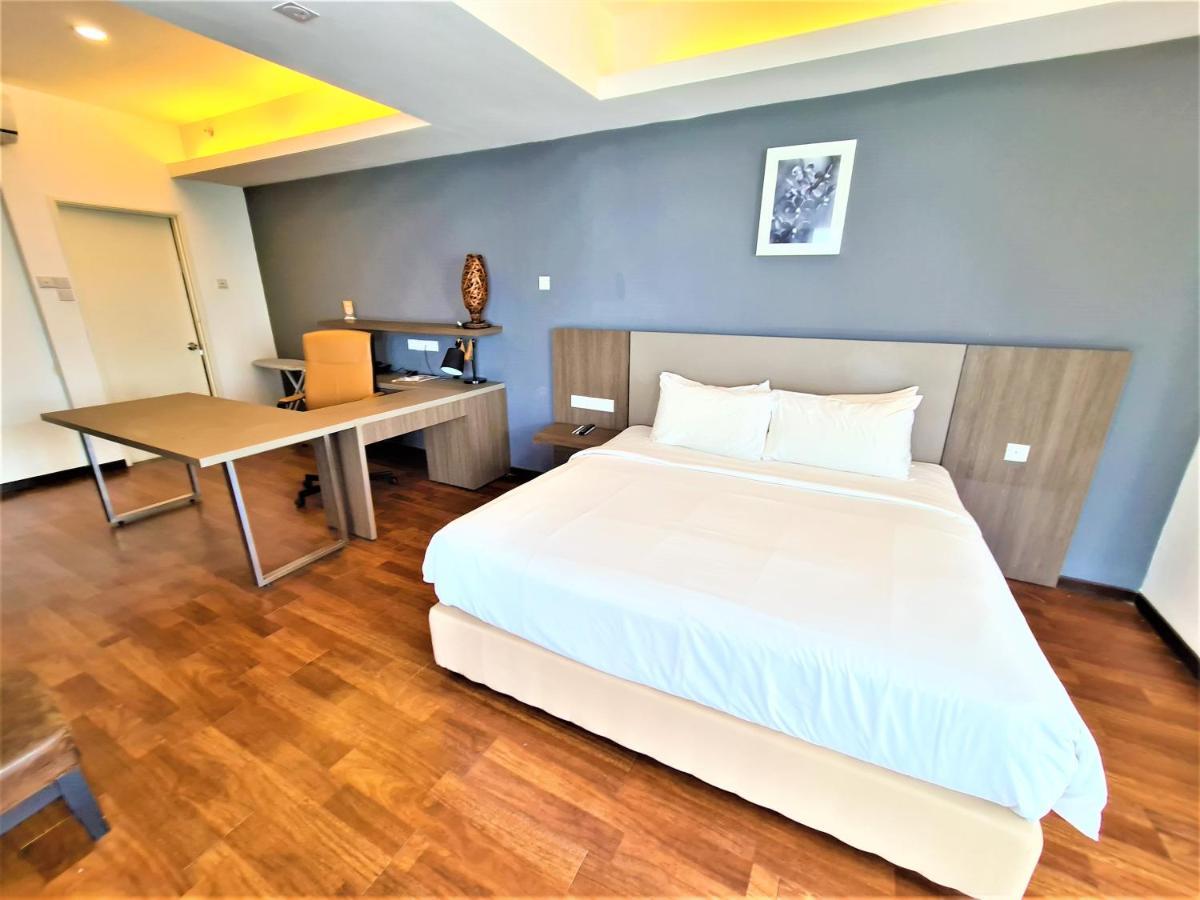 Nexus Business Suite Hotel Шах-Алам Экстерьер фото