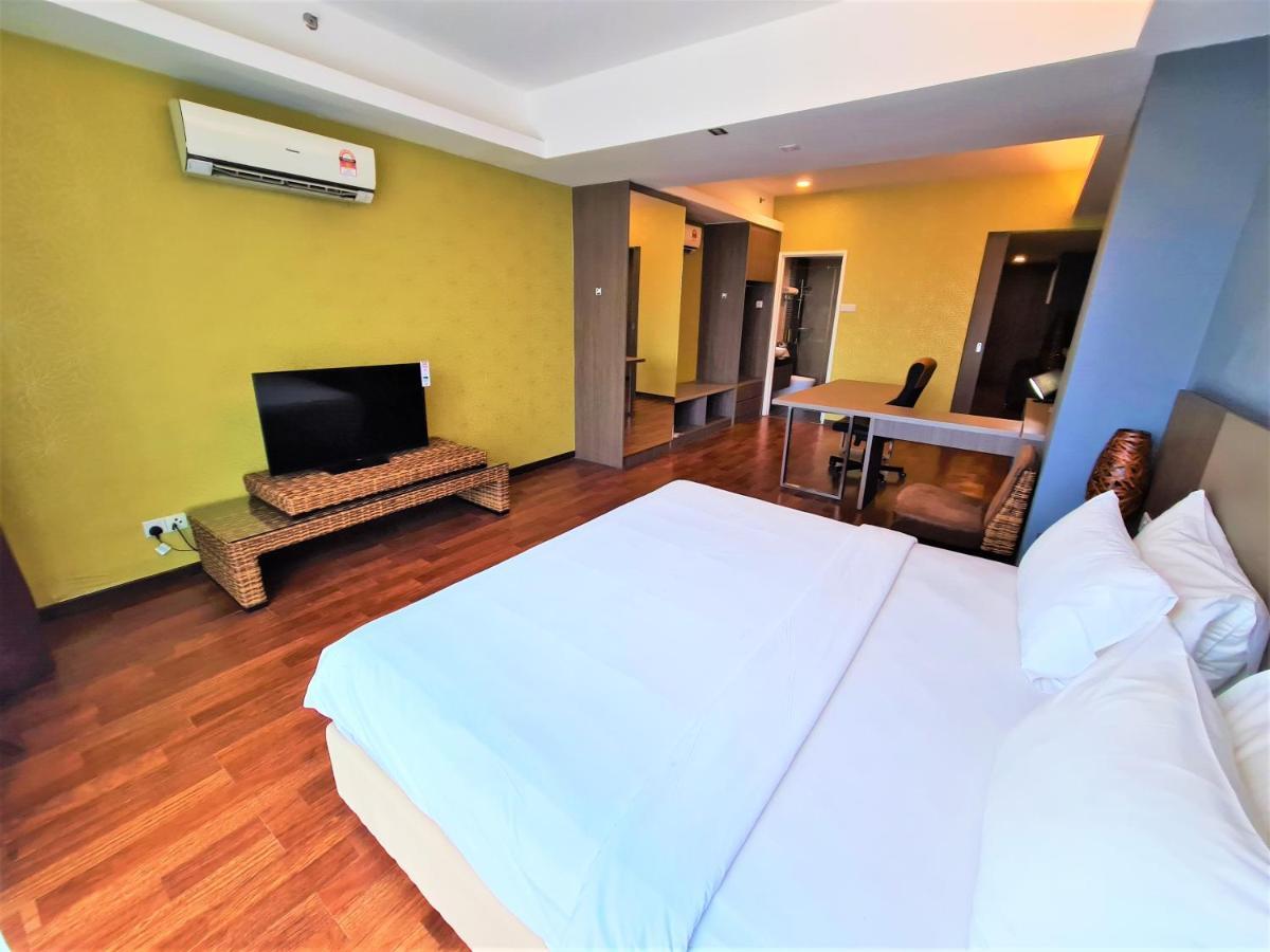Nexus Business Suite Hotel Шах-Алам Экстерьер фото