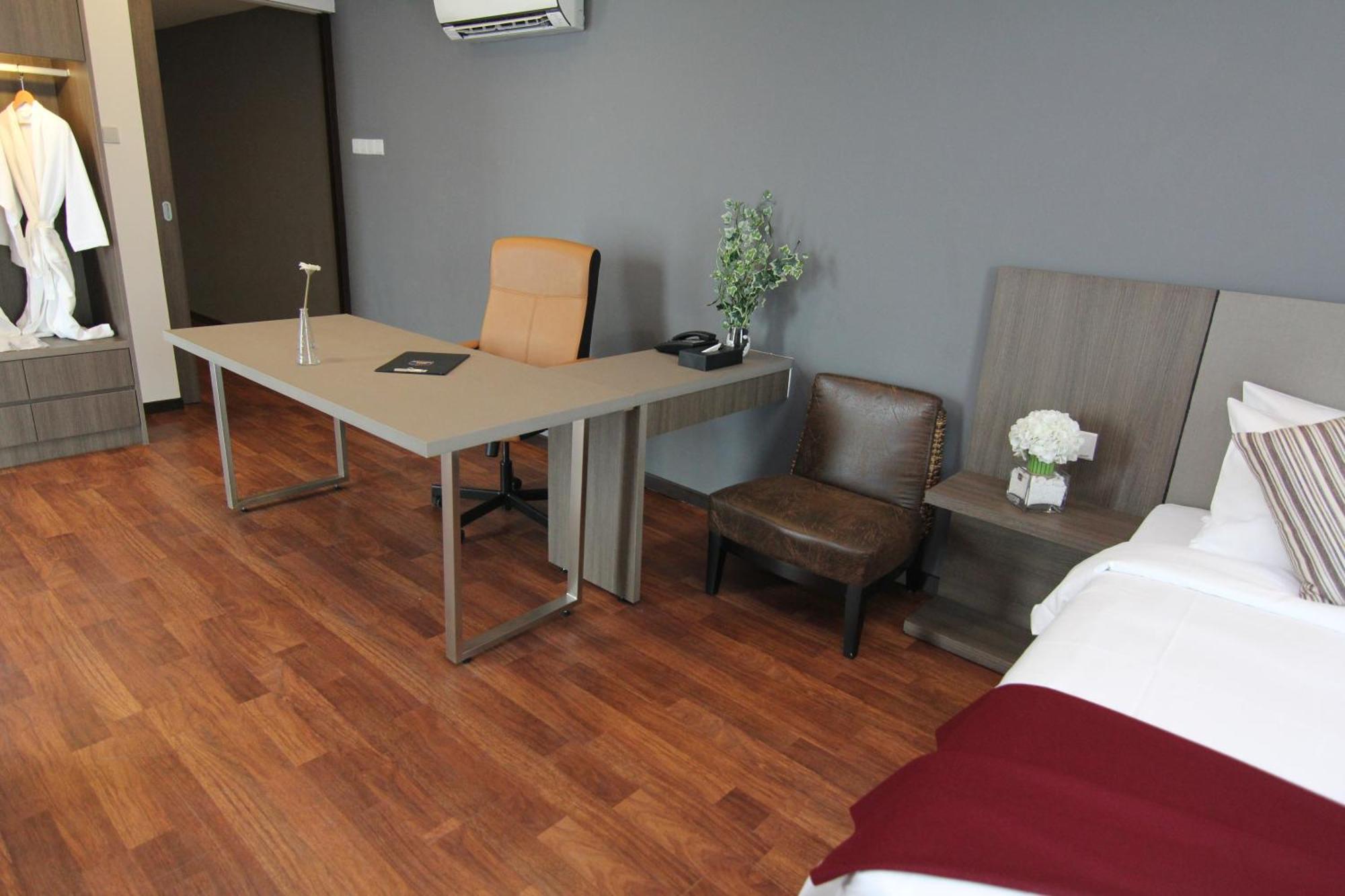 Nexus Business Suite Hotel Шах-Алам Номер фото